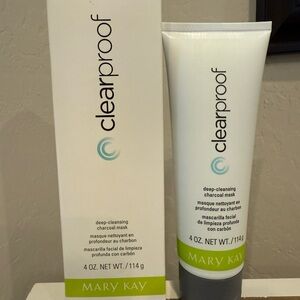 Mary Kay Clearproof Deep-Cleansing Charcoal Mask